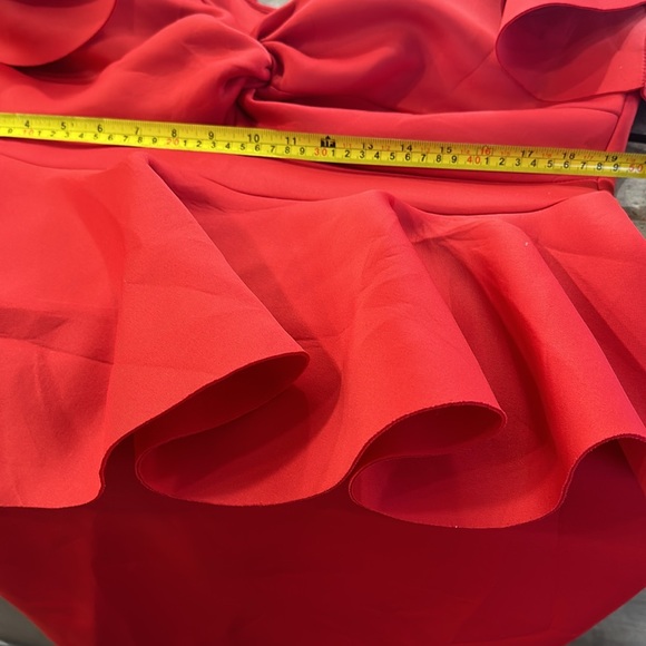 Beautiful plus size red dress - Picture 6 of 6